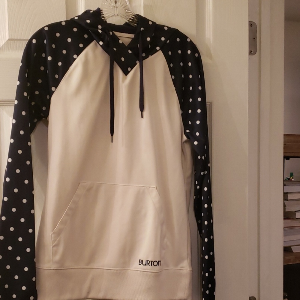 Burton on pullover